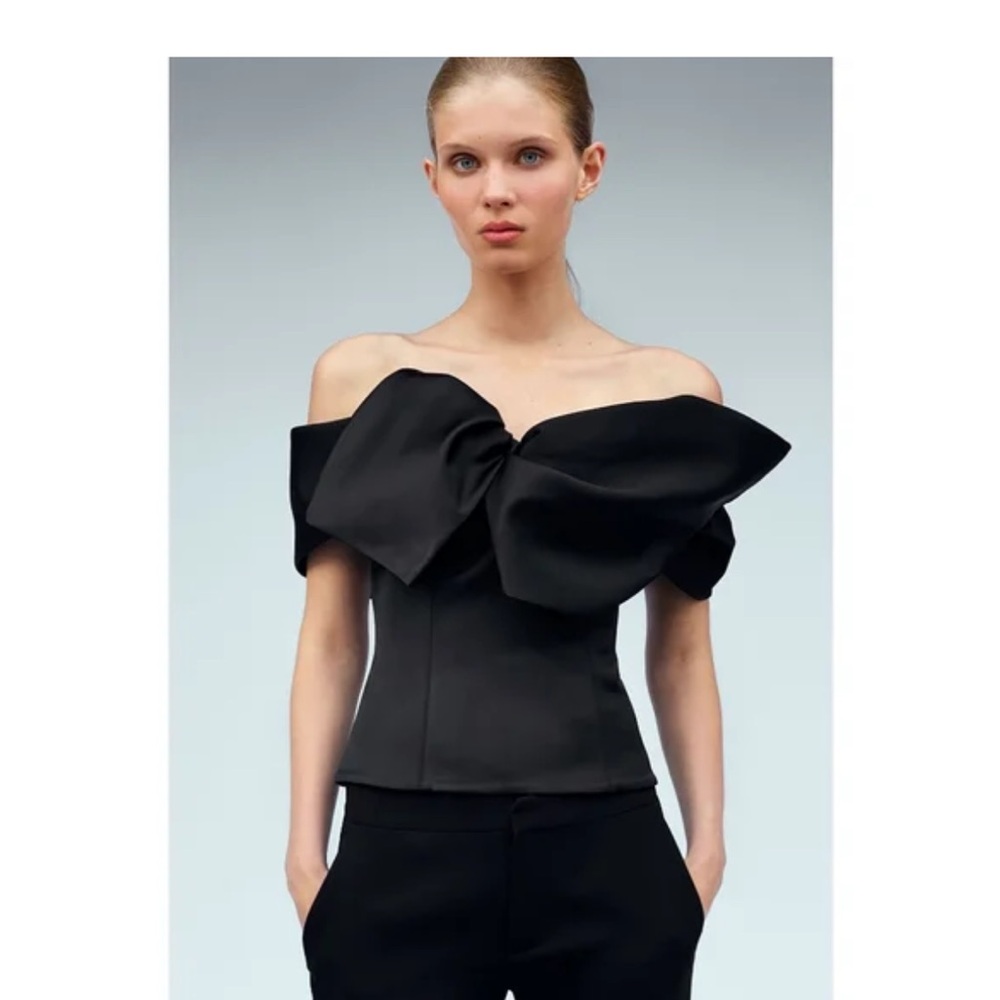 Zara Limited Edition Black Off-Shoulder Bow Top